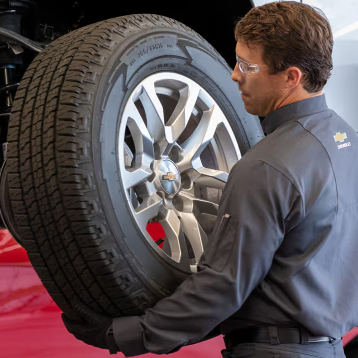 Chevy service mechanic
