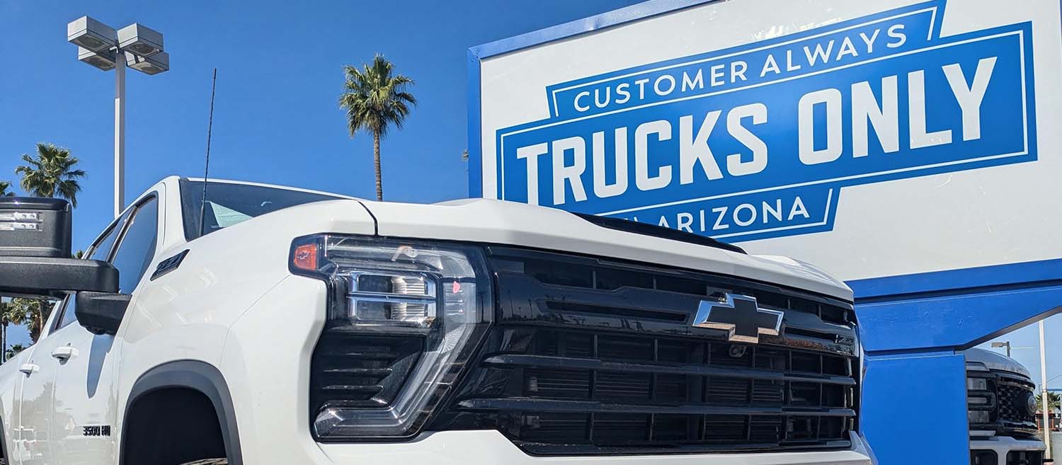 Trucks Only lot photo